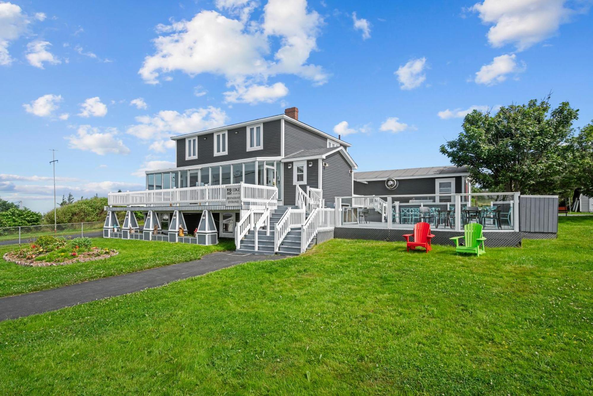 Edge Of The Avalon Inn Trepassey エクステリア 写真