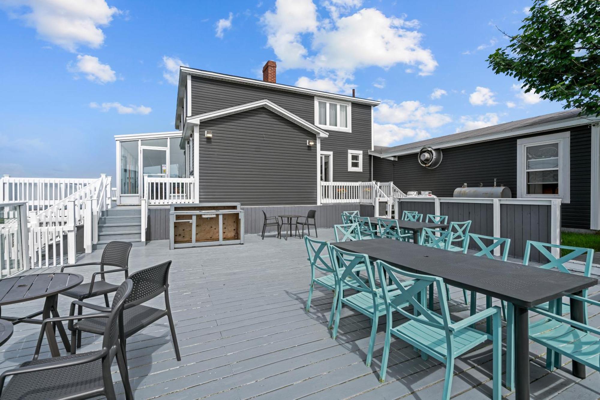 Edge Of The Avalon Inn Trepassey エクステリア 写真