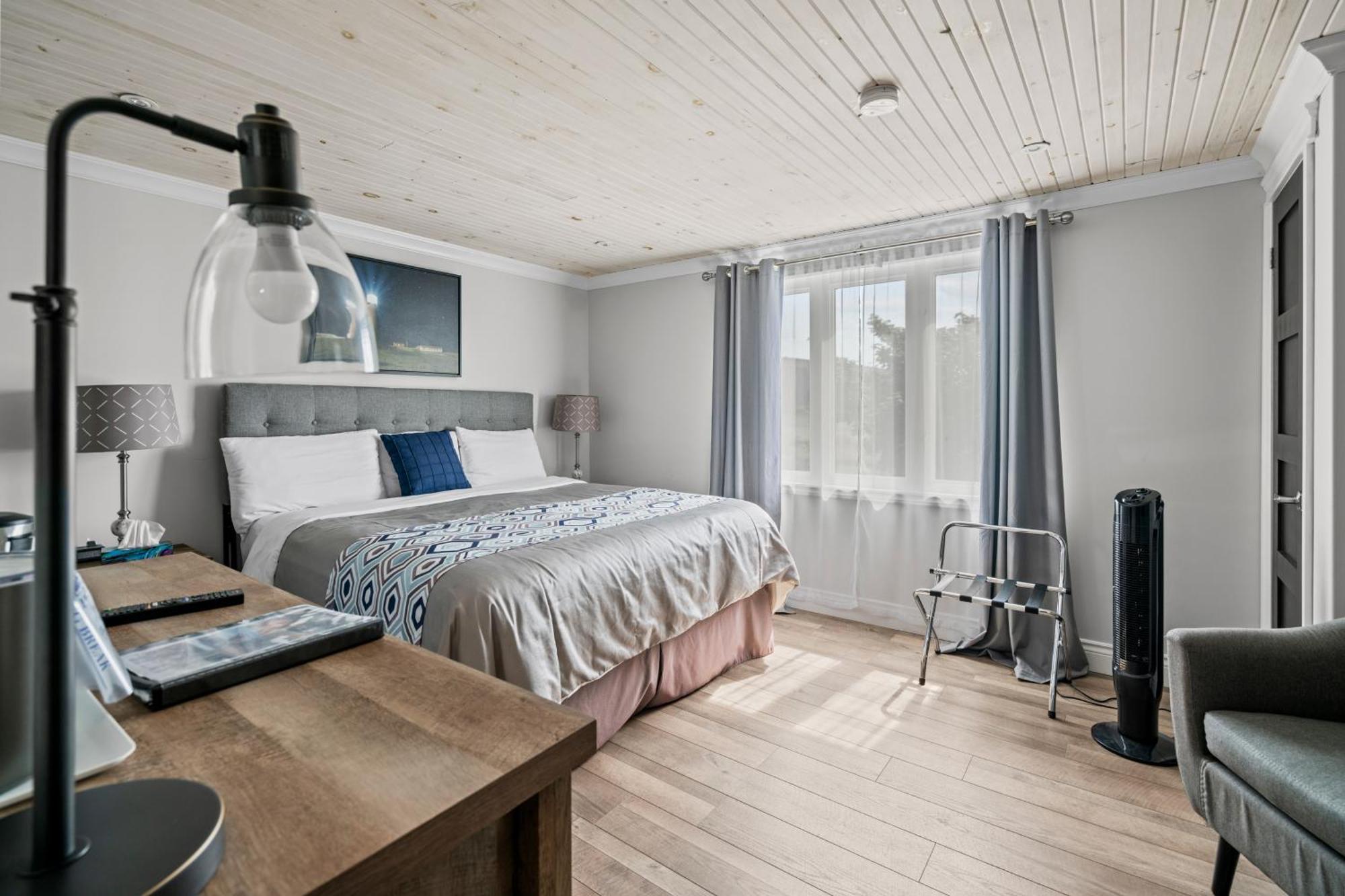 Edge Of The Avalon Inn Trepassey エクステリア 写真