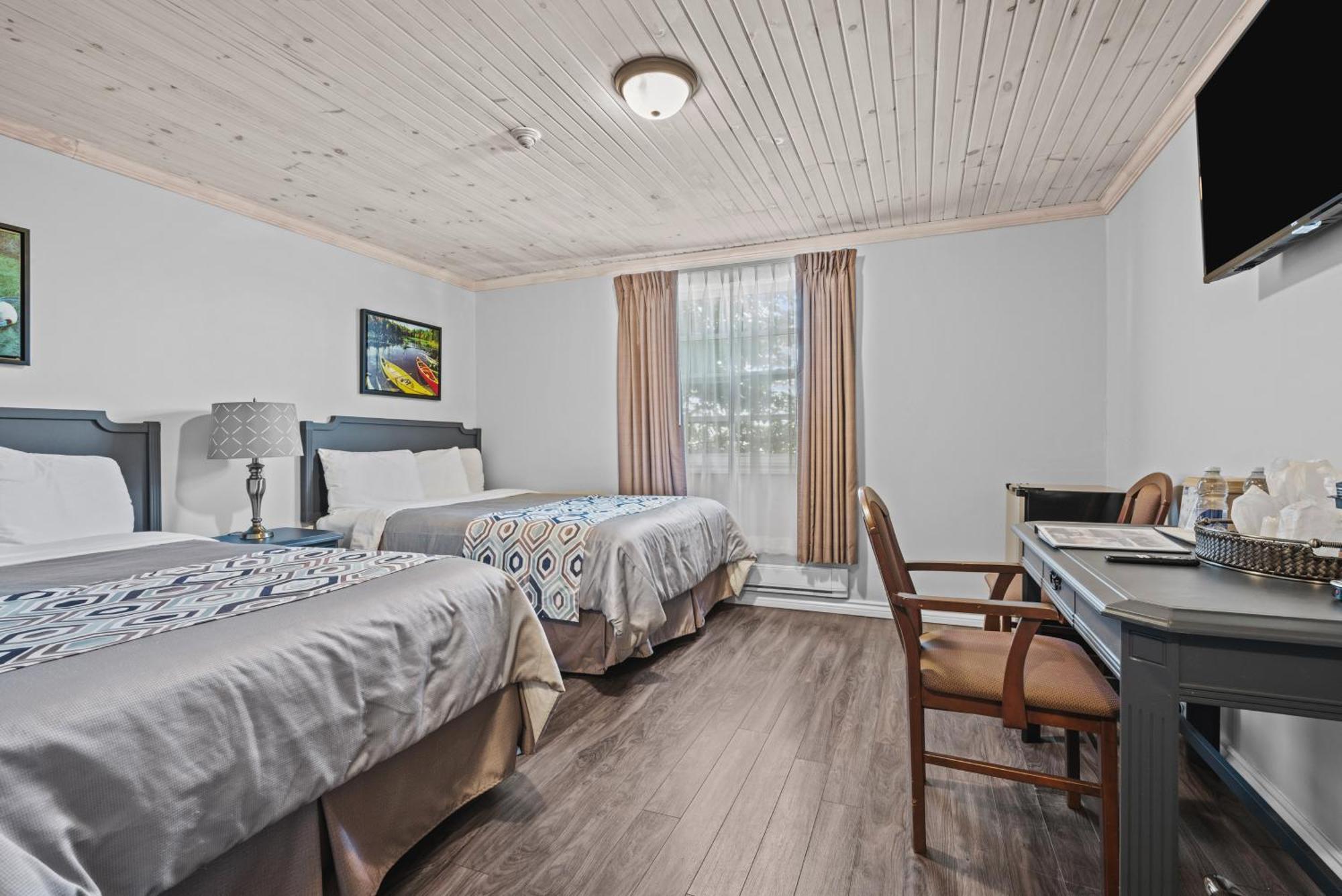 Edge Of The Avalon Inn Trepassey エクステリア 写真