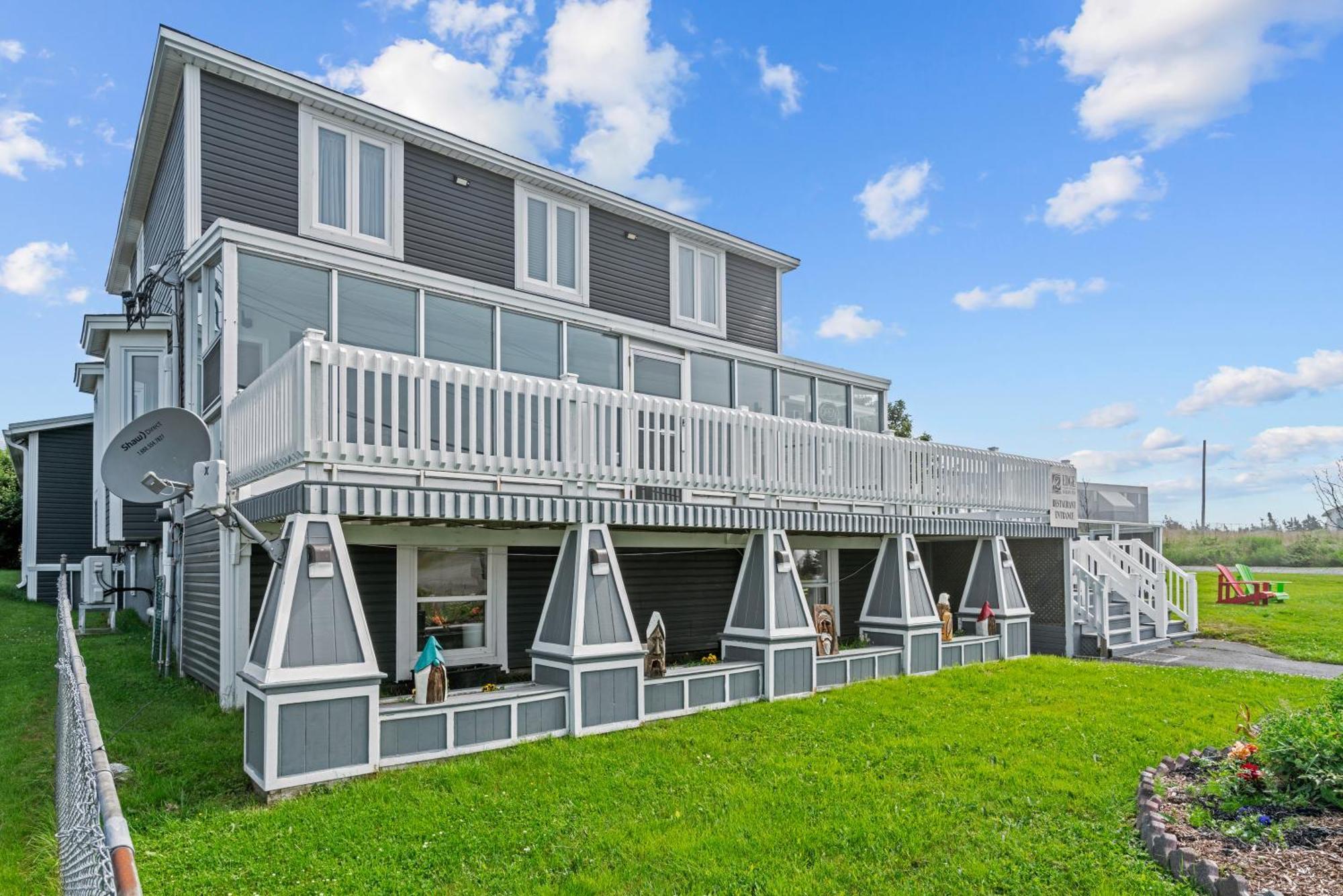 Edge Of The Avalon Inn Trepassey エクステリア 写真
