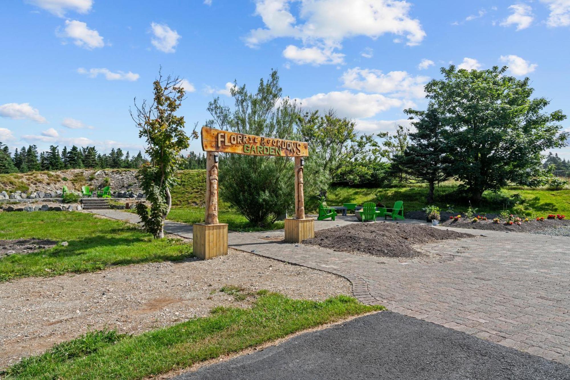 Edge Of The Avalon Inn Trepassey エクステリア 写真
